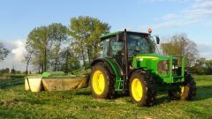 John Deere 5080M