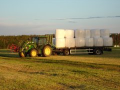 John Deere 5080R i Kögel ANBS 18