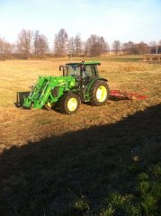 John Deere 5085M + Expom 5m