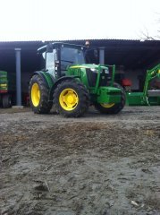 John Deere 5085M