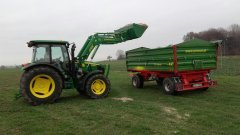 John Deere 5085M