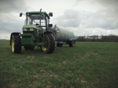 John Deere 5500 i Pomot 4000l