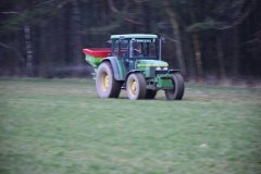 John Deere 5500 . Unia Brzeg MX850