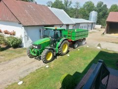 John Deere 5620