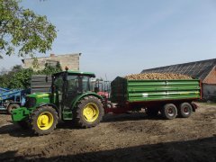 JohnDeere 5075E