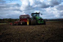 John Deere 8360R + Horsch Focus 6TD