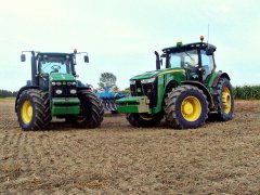 John Deere 8360r i 8430