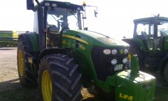 John Deere 7730