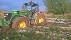 John Deere 7830 & Błoto