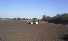 John Deere 5820 & Unia MXL 1200