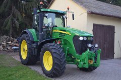 John Deere 7820