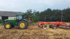 John Deere 8120 & Kuhn discover xm