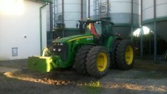 John Deere 8530