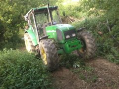 John Deere 3410