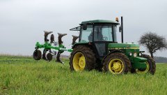 John Deere 1640 + Bomet U063/3