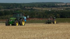 John Deere 1640 & JD 2030 LS