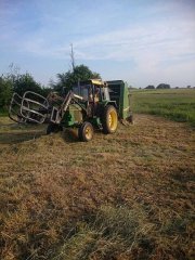 John Deere 1640+JD550