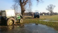 John Deere & Pronar zefir 85