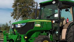 John Deere 5075GN