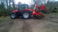 Massey Ferguson 5609