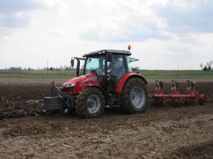 Massey Ferguson 5609