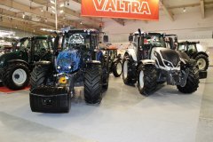 Nowa Valtra T I N Polagra Premiery 2016