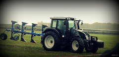 Valtra n113 + overum