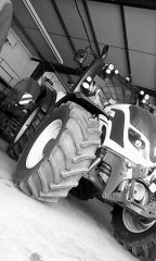 Valtra T 214