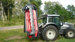 Valtra T132 versu & kosiarka Vicon 332