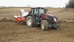 Valtra t133 & Kuhn maxima 2ti