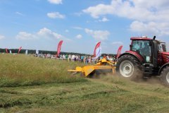 Valtra T214 Direct + układ jazdy tyłem TwinTrac + kosiarka Elho