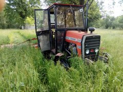 Massey Ferguson 255