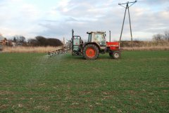 Massey Ferguson 3050 & Sieger SM800