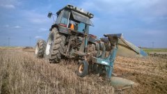 Massey Ferguson 3060 & Bonnel