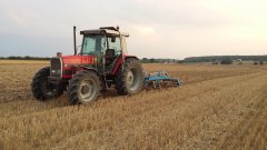 Massey Ferguson 3085 & Mandam KUS 2,6