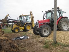 Massey Ferguson & Cat