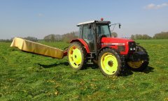 Massey Ferguson 4360 & Vicon Extra 124