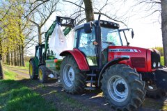 Massey Ferguson 5455 & John Deere 6330