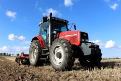 Massey Ferguson 6260