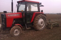 Massey Ferguson 565 & agregat