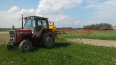 Massey Ferguson 675 + Jarmer