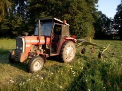 Massey Ferguson 255