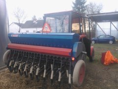 Siewnik "Fiona 2.5m" & Massey Ferguson 255