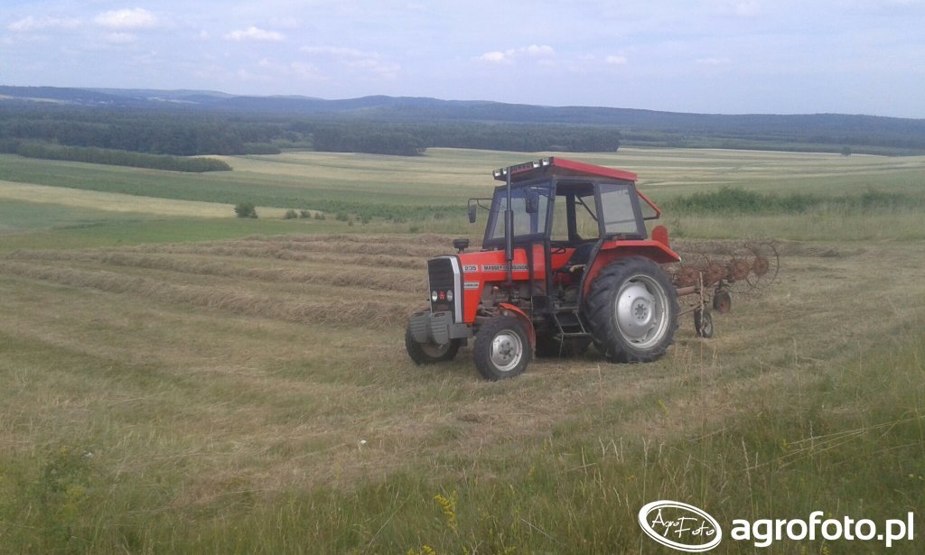 Foto Ciagnik Massey Ferguson 235 I Agromet Z 216 Id650299 Galeria Rolnicza Agrofoto 4712