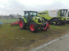 Claas Arion 430