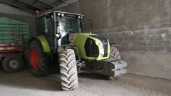 Claas Arion 650