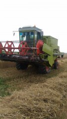 Claas Dominator 85