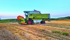 Claas Dominator 86