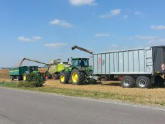 Claas lexion 580 & john deere 7830
