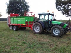 Deutz-Fahr Agrofarm 430 G i rozrzutnik Tytan